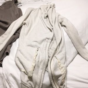 Size small Wilfred free sweater